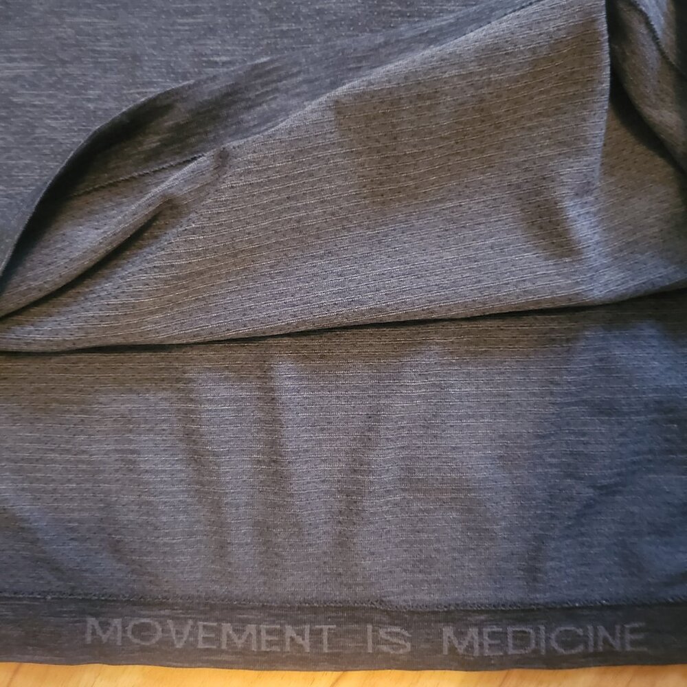 Lululemon Men's Metal Vent Tech Short-Sleeve Shirt GRAY - Picture 4 of 4